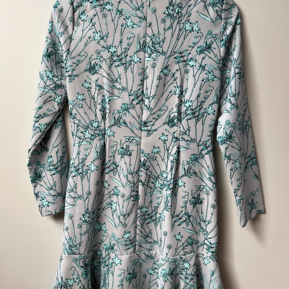 Banana Republic drop waist floral dress size 4P - Picture 9 of 11